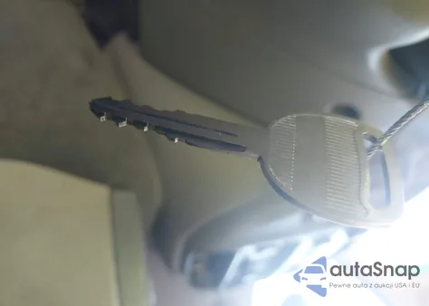 2004 Chevrolet Trailblazer Ls из США, поврежденный, VIN 1GNDS13S642131854